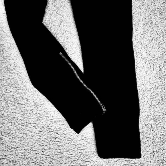 Guess Brand corduroy pants size 4 - Picture 2 of 4